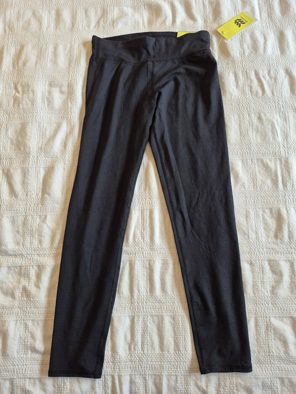 All in Motion girls size 10/12 or Large black leggings NWT